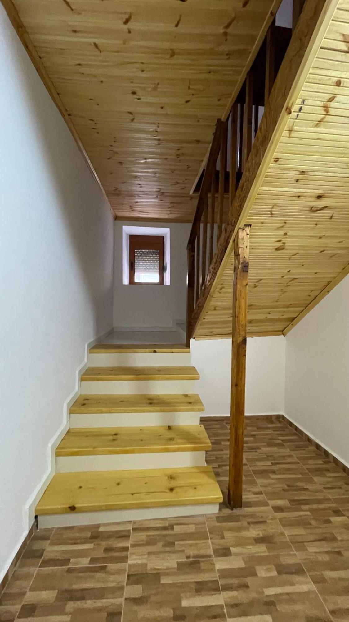 Ostello Ardjon House Berat Esterno foto